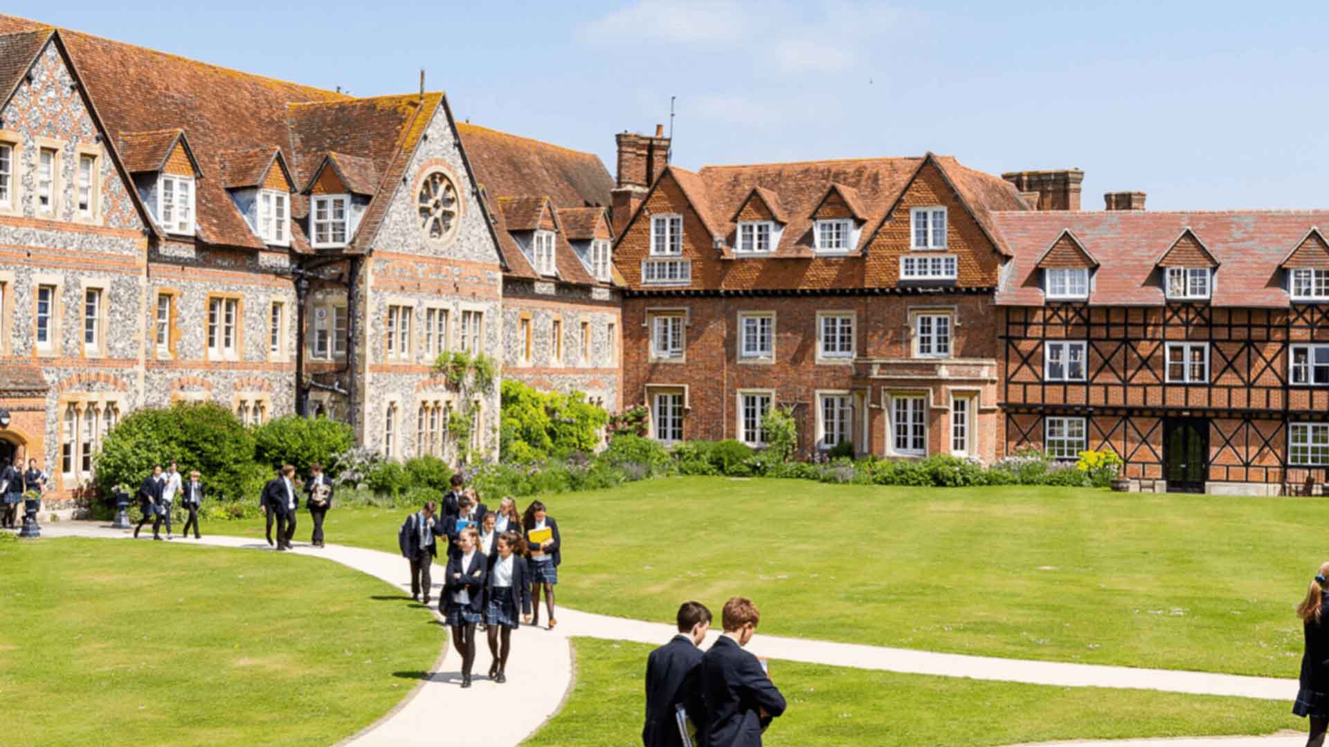 15_Bradfield-College