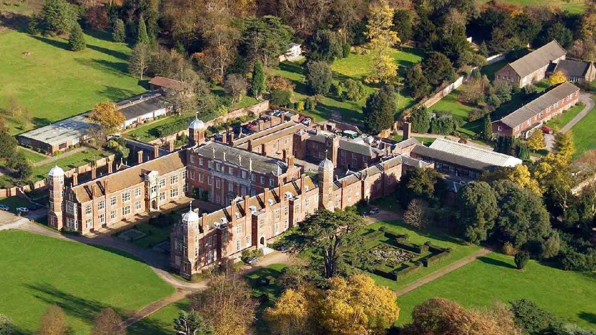 16_Cobham-School