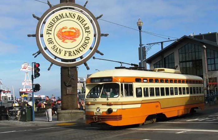Crab_Sign_Cable_Car_Web2_e1468ce5-cd57-4b16-bc90-64a67064b4bb
