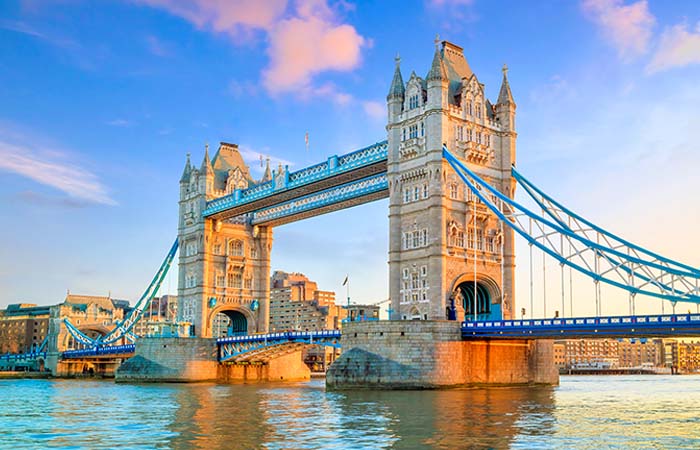 a98a325410d5eb66daa5cbf4a2ff7db3-tower bridge london