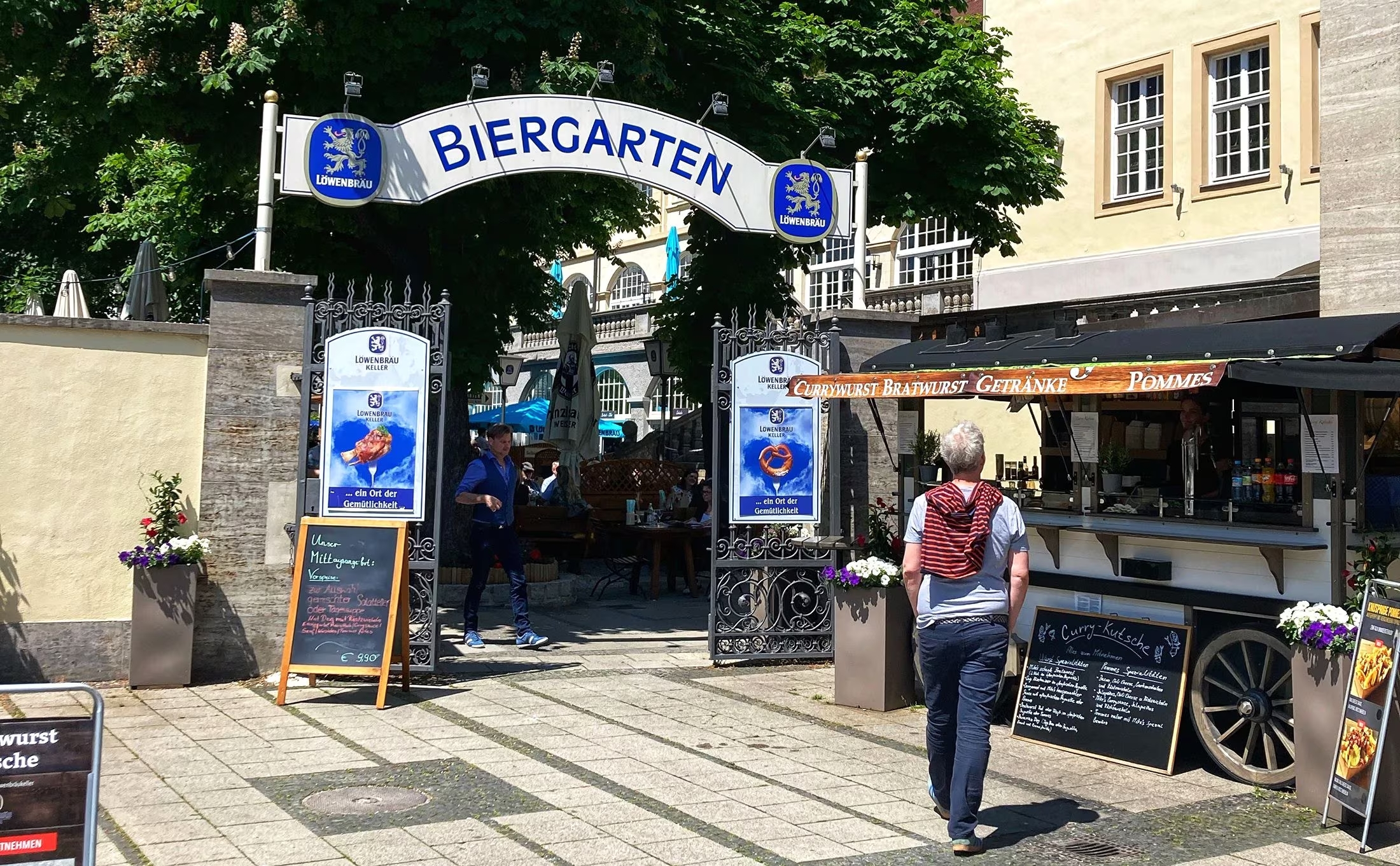 bavarian-biergarten