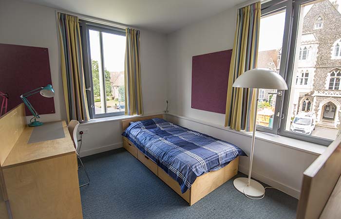 bedroom-outside-view-brighton-college