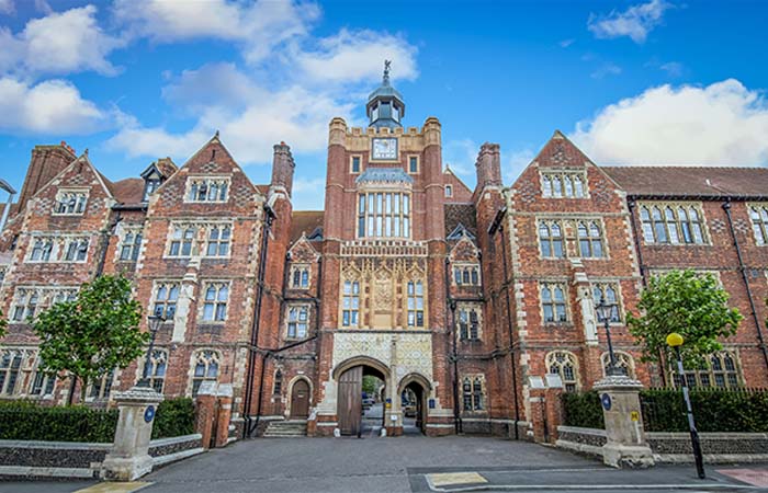 clock-tower-and-accommodation-brighton-college