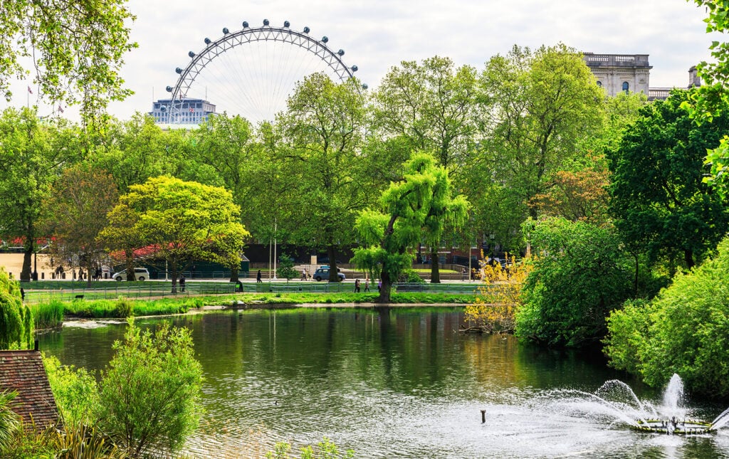 london-saint-jamess-park-1024x645