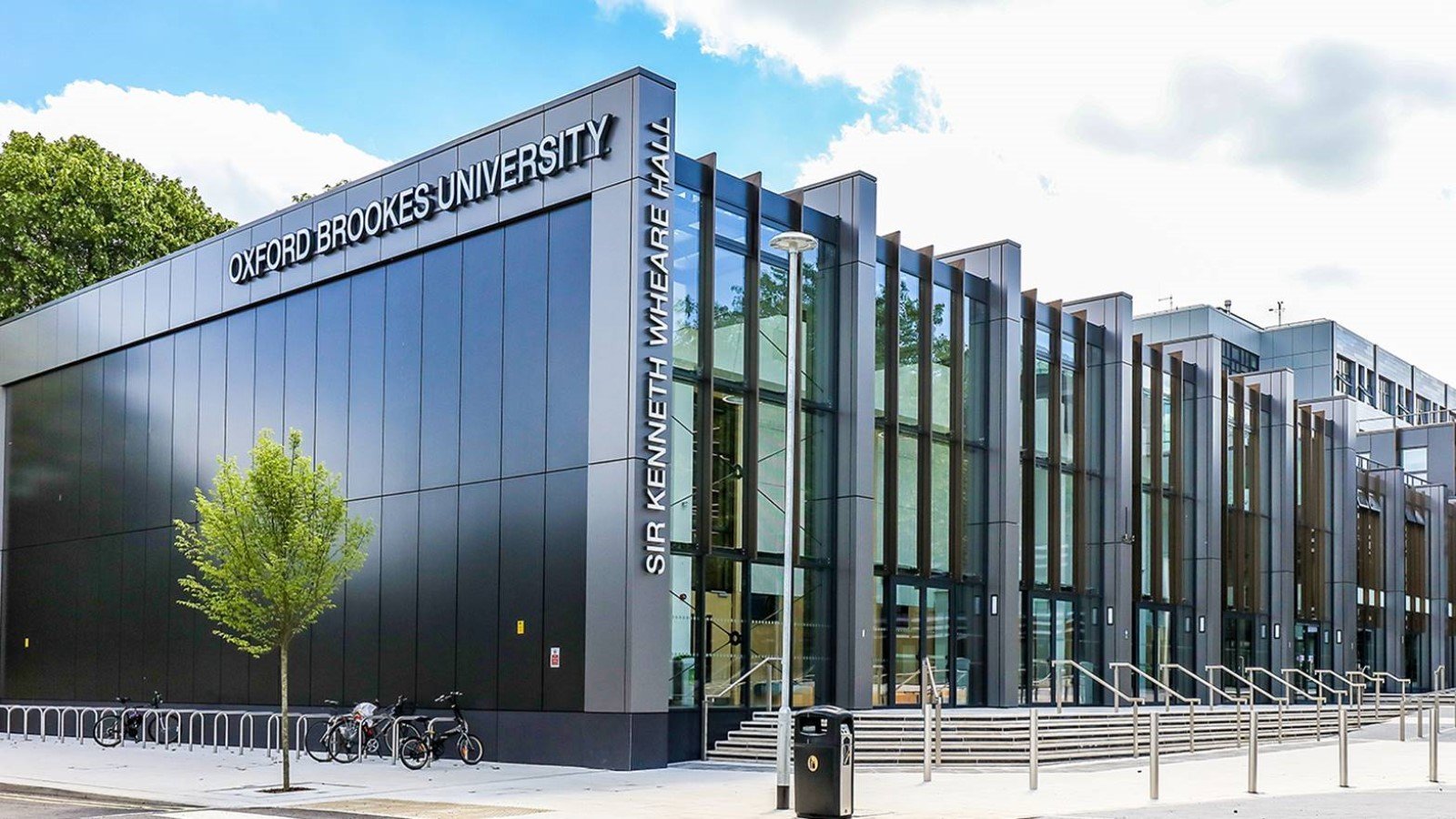 oxford-brookes-university-sir-kenneth-wheare-hall-headington-01-1600x900-1