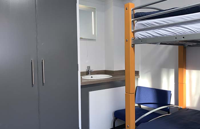 small-bedroom-berkshire-college